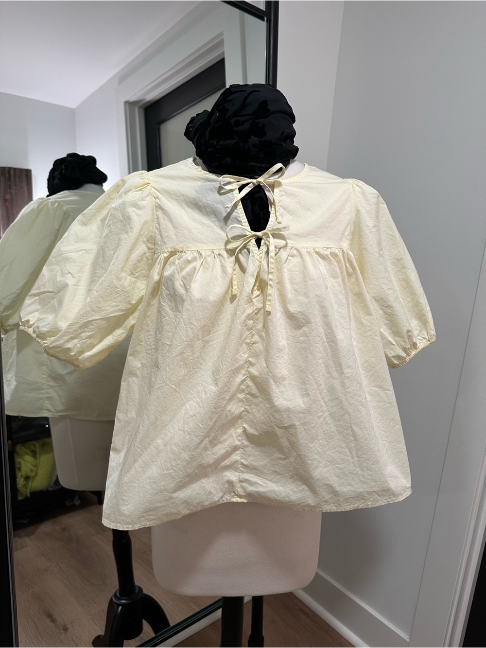 Habitual Soft Yellow Puff Sleeve Tie-Back Blouse